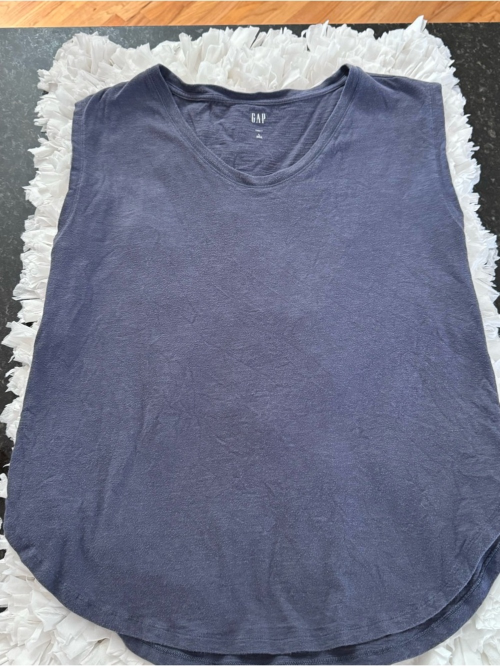 GAP Women's Dark grey Sleeveless Muscle Tank